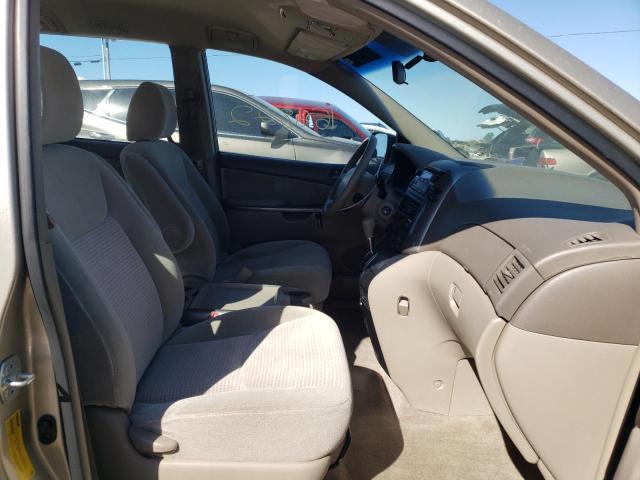 Photo 5 from auction – 2010 TOYOTA SIENNA CE with VIN 5TDKK4CC0AS328954