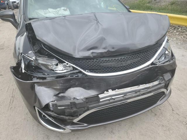 Photo 9 from auction – 2017 CHRYSLER PACIFICA T with VIN 2C4RC1EGXHR653589