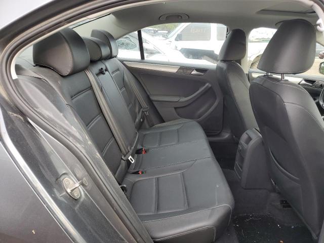 Photo 6 from auction – 2018 VOLKSWAGEN JETTA SE with VIN 3VWDB7AJXJM262924