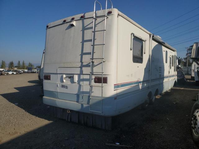 Photo 4 from auction – 1998 CHEVROLET P30 with VIN 1GBLP37J9V3315382