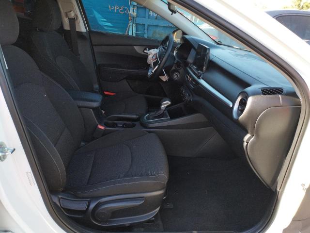 Photo 5 from auction – 2021 KIA FORTE FE with VIN 3KPF24AD1ME279341