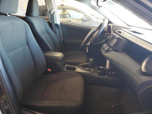 Photo 5 from auction – 2016 TOYOTA RAV4 LE with VIN JTMZFREV0GJ088597