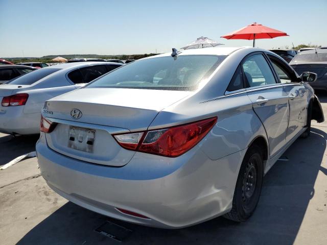 Photo 4 from auction – 2011 HYUNDAI SONATA GLS with VIN 5NPEB4ACXBH091655