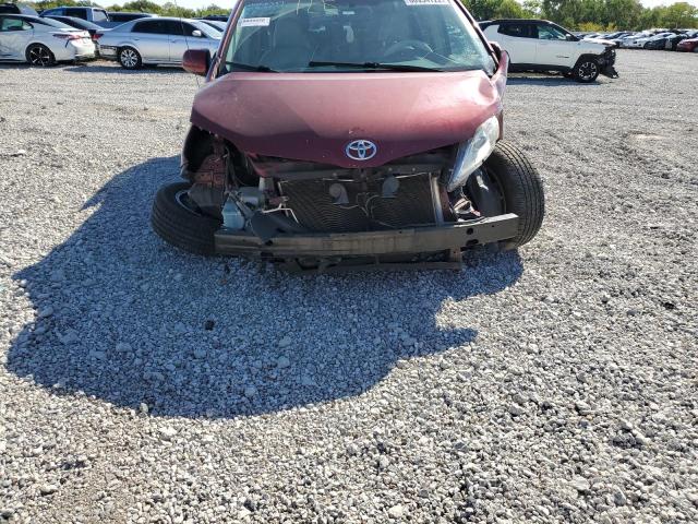 Photo 9 from auction – 2011 TOYOTA SIENNA XLE with VIN 5TDYK3DC5BS099398