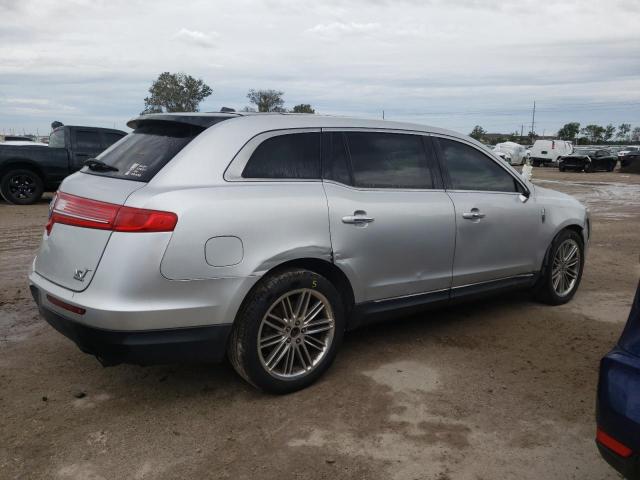 Photo 3 from auction – 2013 LINCOLN MKT with VIN 2LMHJ5AT3DBL51611