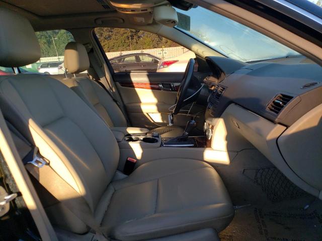 Photo 5 from auction – 2011 MERCEDES-BENZ C 300 with VIN WDDGF5EB2BR161801
