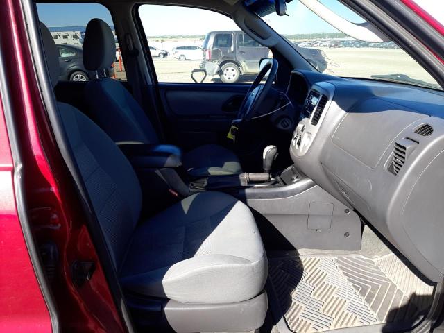 Photo 5 from auction – 2006 FORD ESCAPE XLT with VIN 1FMYU03176KC35595