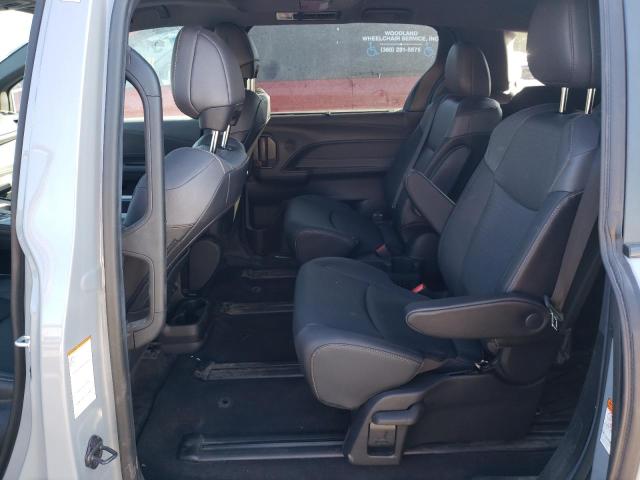 Photo 6 from auction – 2022 TOYOTA SIENNA XLE with VIN 5TDASKFC6NS053527