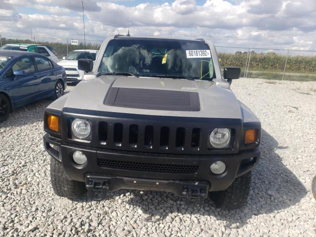Photo 9 from auction – 2007 HUMMER H3 with VIN 5GTDN13E478183875
