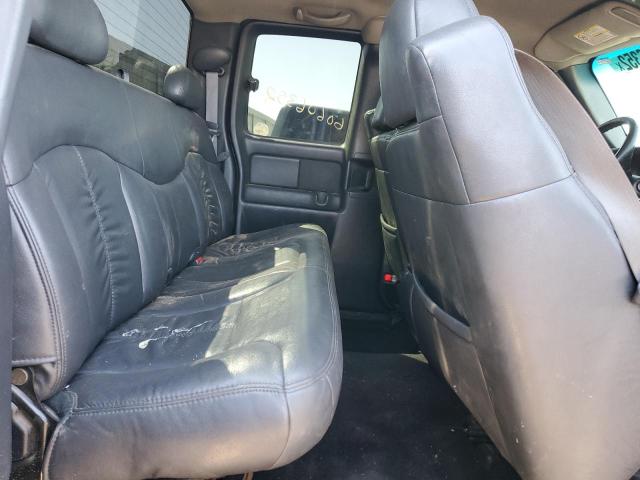 Photo 6 from auction – 2002 CHEVROLET SILVERADO with VIN 1GCEK19T22E282859