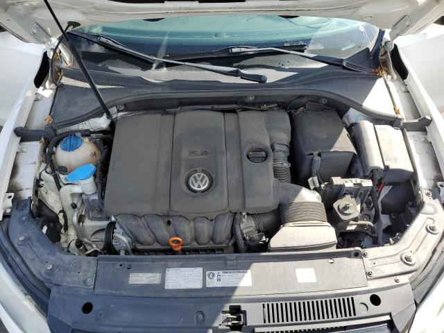 Photo 7 from auction – 2013 VOLKSWAGEN PASSAT S with VIN 1VWAP7A32DC104735