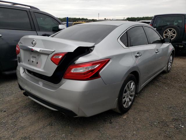 Photo 4 from auction – 2017 NISSAN ALTIMA 2.5 with VIN 1N4AL3AP1HC211796
