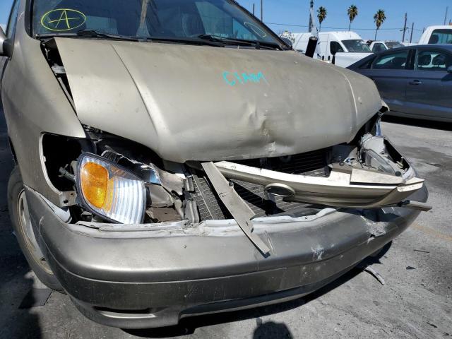 Photo 9 from auction – 2003 TOYOTA SIENNA LE with VIN 4T3ZF13C63U515666