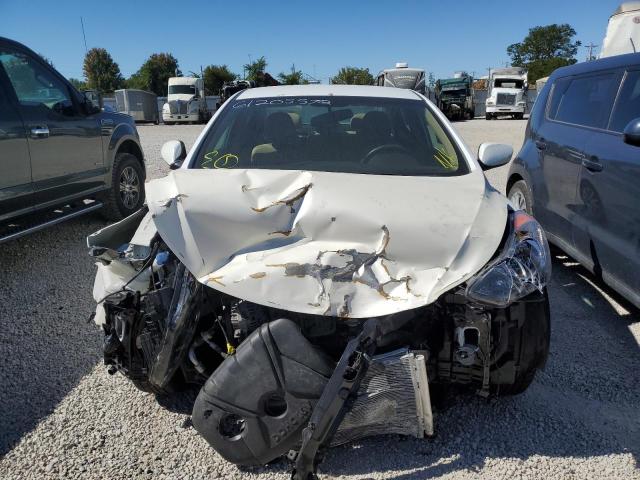 Photo 9 from auction – 2012 HYUNDAI ELANTRA GL with VIN 5NPDH4AE9CH143161