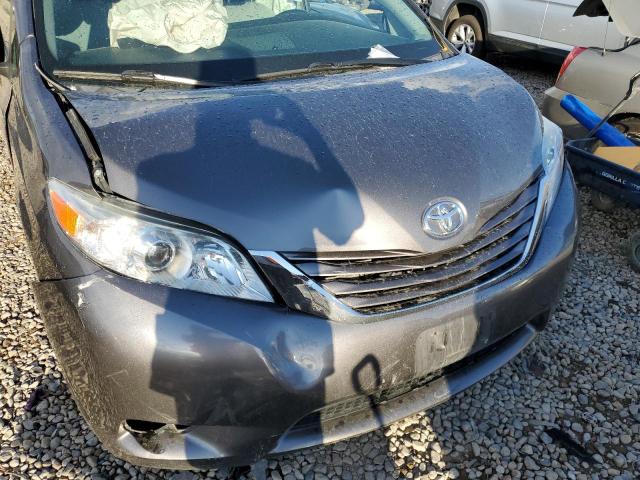 Photo 9 from auction – 2016 TOYOTA SIENNA LE with VIN 5TDKK3DC0GS745119