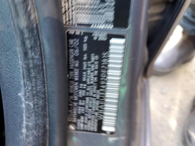 Photo 10 from auction – 2002 BMW 325 XI with VIN WBAEU33492PF71815