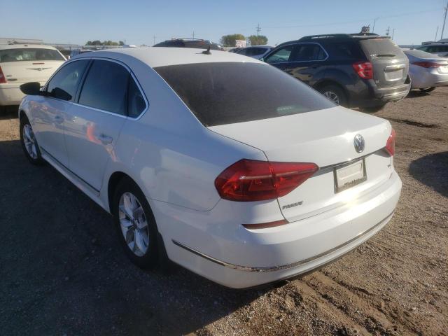 Photo 3 from auction – 2016 VOLKSWAGEN PASSAT S with VIN 1VWAS7A39GC026487