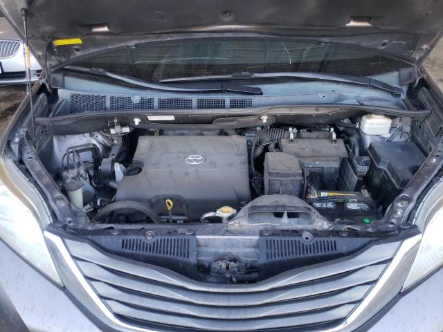 Photo 7 from auction – 2014 TOYOTA SIENNA XLE with VIN 5TDYK3DC9ES428589