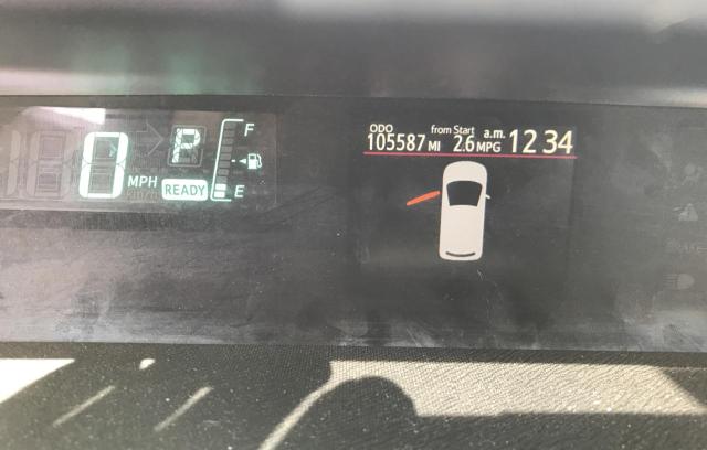 Photo 8 from auction – 2012 TOYOTA PRIUS C with VIN JTDKDTB35C1006235