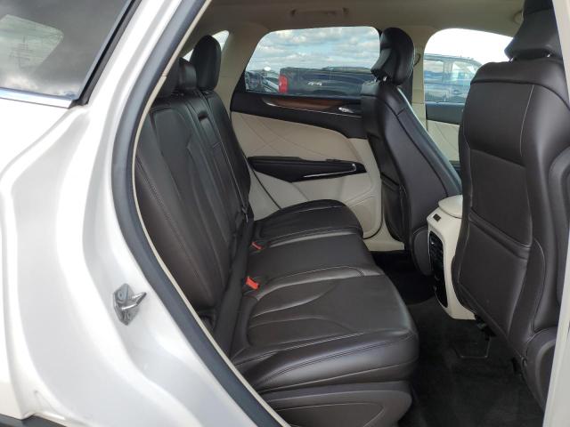 Photo 6 from auction – 2015 LINCOLN MKC with VIN 5LMTJ2AH1FUJ34942