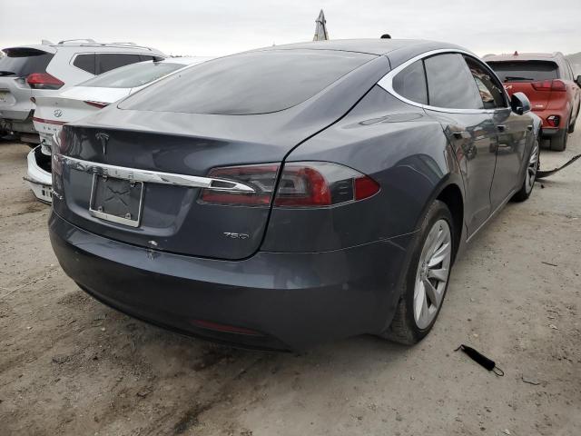 Photo 4 from auction – 2017 TESLA MODEL S with VIN 5YJSA1E28HF228590