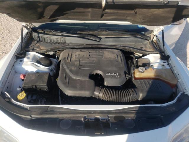 Photo 7 from auction – 2014 CHRYSLER 300C with VIN 2C3CCAEG1EH203633