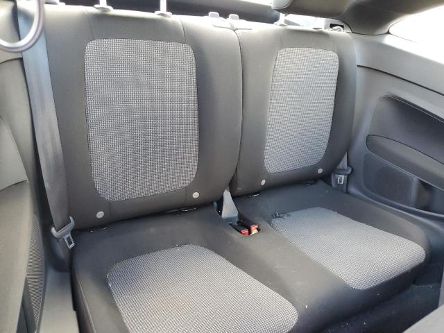 Photo 6 from auction – 2019 VOLKSWAGEN BEETLE S with VIN 3VWFD7AT9KM720698