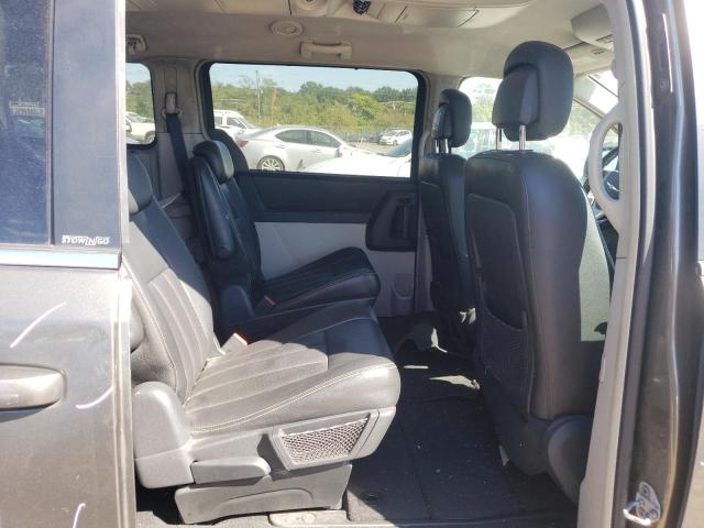Photo 6 from auction – 2010 CHRYSLER TOWN & COU with VIN 2A4RR8DX5AR403895