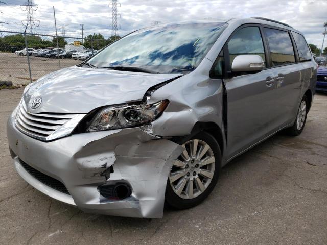 Photo 2 from auction – 2013 TOYOTA SIENNA XLE with VIN 5TDDK3DC0DS052927