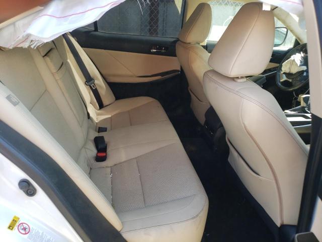 Photo 6 from auction – 2016 LEXUS IS 300 with VIN JTHCM1D27G5007008