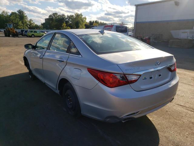 Photo 3 from auction – 2012 HYUNDAI SONATA SE with VIN 5NPEC4AC3CH385316