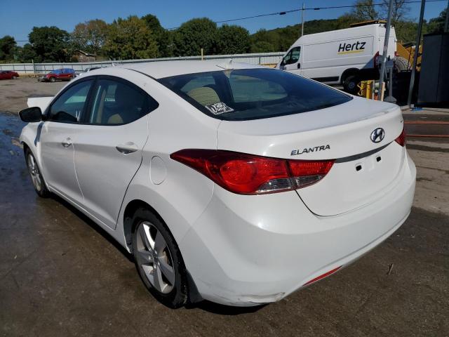 Photo 3 from auction – 2013 HYUNDAI ELANTRA GL with VIN 5NPDH4AE6DH403226