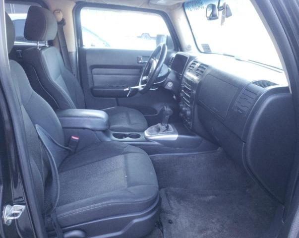 Photo 5 from auction – 2006 HUMMER H3 with VIN 5GTDN136168204706