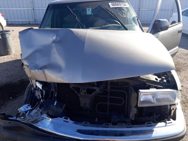 Photo 7 from auction – 1999 CHEVROLET BLAZER with VIN 1GNDT13W3X2196598