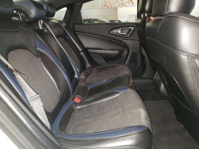 Photo 6 from auction – 2015 CHRYSLER 200 S with VIN 1C3CCCBB7FN590573