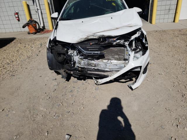 Photo 9 from auction – 2020 CHEVROLET SONIC with VIN 1G1JG6SB6L4123342