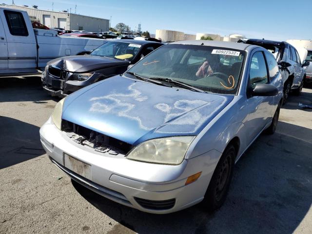 Photo 2 from auction – 2005 FORD FOCUS with VIN 3FAHP31NX5R126325