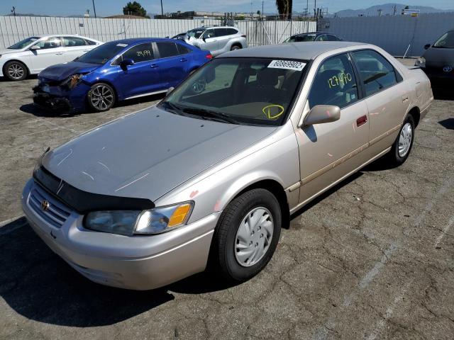Photo 2 from auction – 2000 TOYOTA CAMRY CE with VIN 4T1BG22K6YU960468