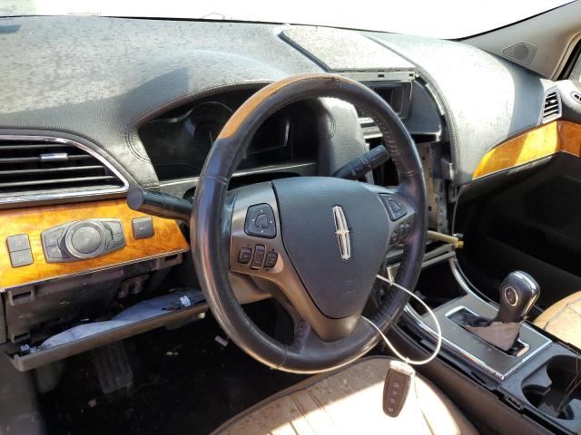 Photo 9 from auction – 2011 LINCOLN MKX with VIN 2LMDJ6JK5BBJ27720
