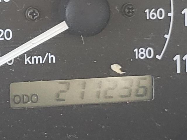 Photo 8 from auction – 2002 TOYOTA COROLLA CE with VIN 1NXBR12E22Z620451