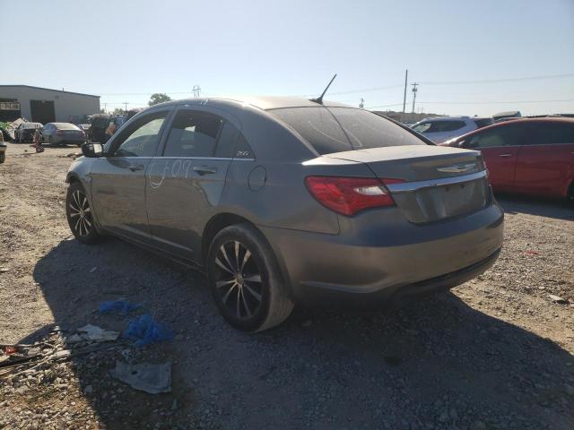Photo 3 from auction – 2013 CHRYSLER 200 TOURIN with VIN 1C3CCBBBXDN676693
