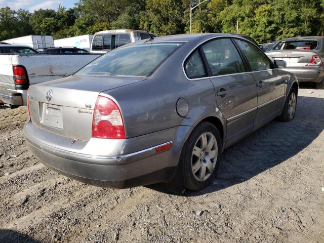 Photo 4 from auction – 2003 VOLKSWAGEN PASSAT GLX with VIN WVWTH63B63P047776