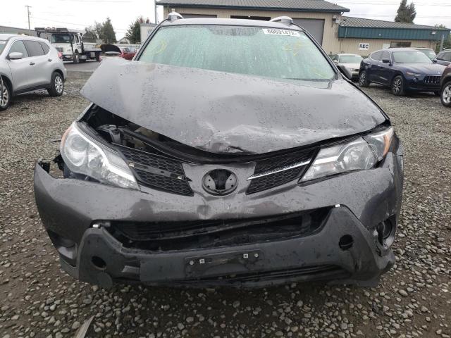 Photo 9 from auction – 2015 TOYOTA RAV4 LE with VIN 2T3ZFREV9FW198497