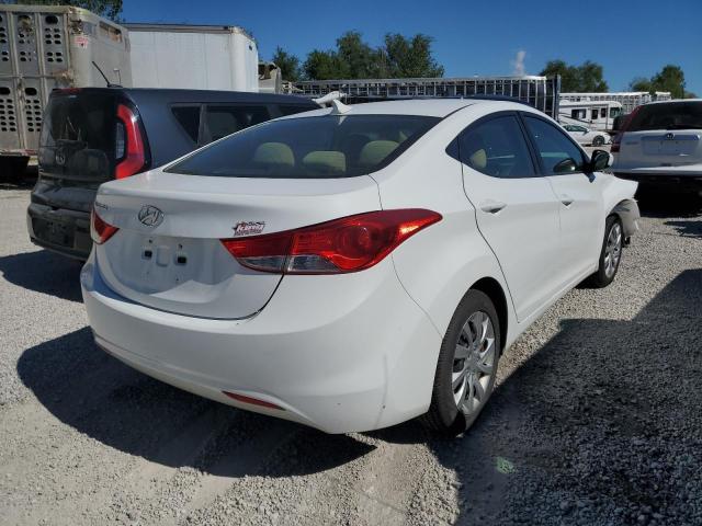 Photo 4 from auction – 2012 HYUNDAI ELANTRA GL with VIN 5NPDH4AE9CH143161