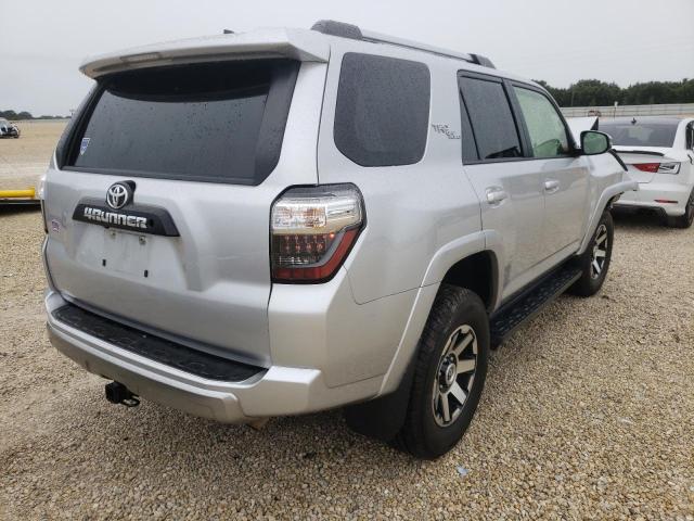 Photo 4 from auction – 2018 TOYOTA 4RUNNER SR with VIN JTEBU5JR2J5597000