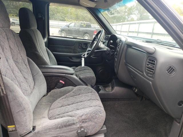 Photo 5 from auction – 2001 GMC SONOMA with VIN 1GTDT13WX1K185386