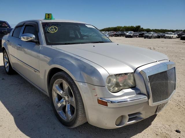 CHRYSLER 300C 2009 with VIN 2C3KA63T19H529775 - Photo from auction