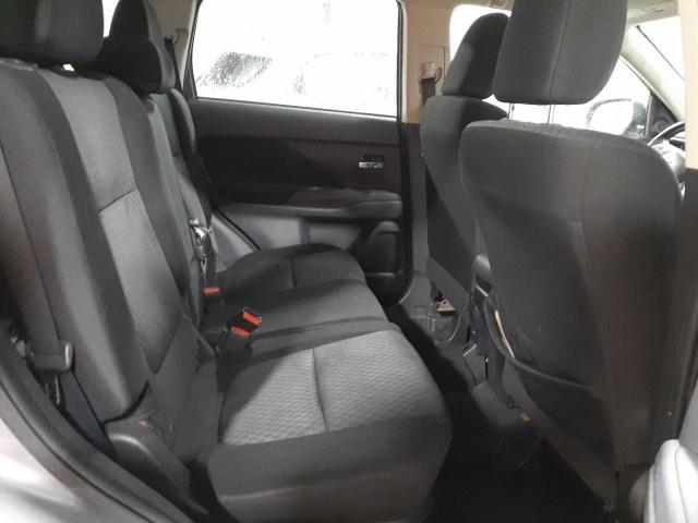 Photo 6 from auction – 2014 MITSUBISHI OUTLANDER with VIN JA4AZ3A37EZ012129