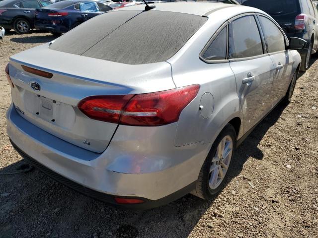 Zdjęcie 4 z aukcji – 2018 FORD FOCUS SE z VIN 1FADP3F24JL325098