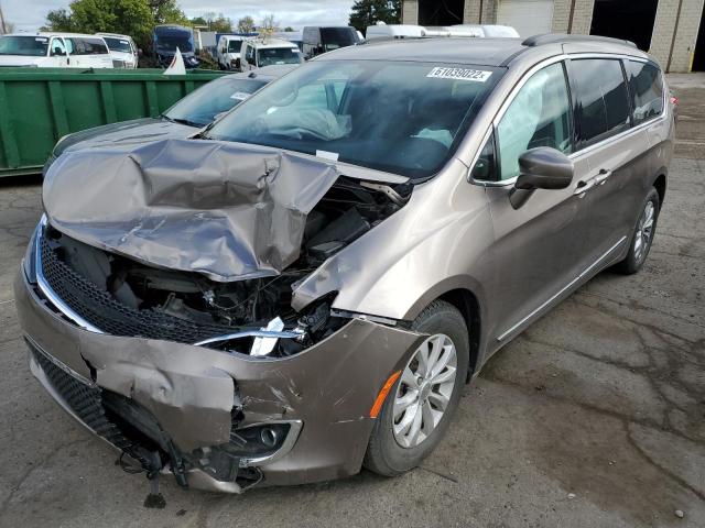 Photo 2 from auction – 2017 CHRYSLER PACIFICA T with VIN 2C4RC1BG1HR537198